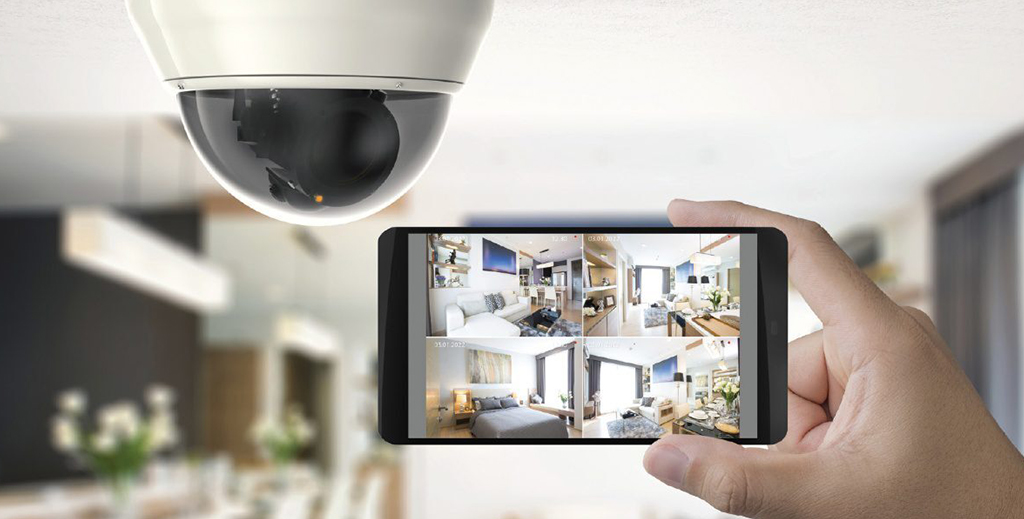 how does an ip camera work