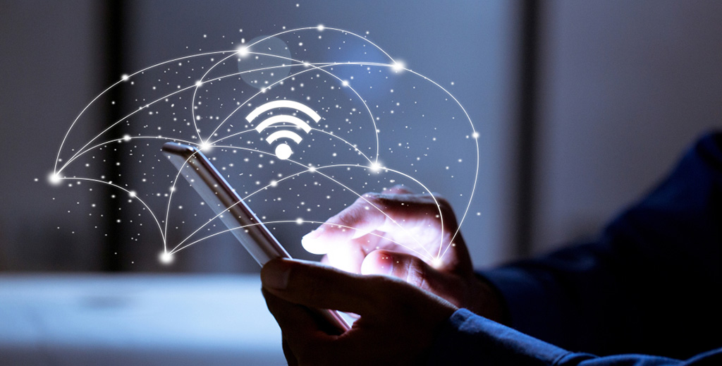 Choosing The Right Fit: Indoor vs. Outdoor Wireless Solutions